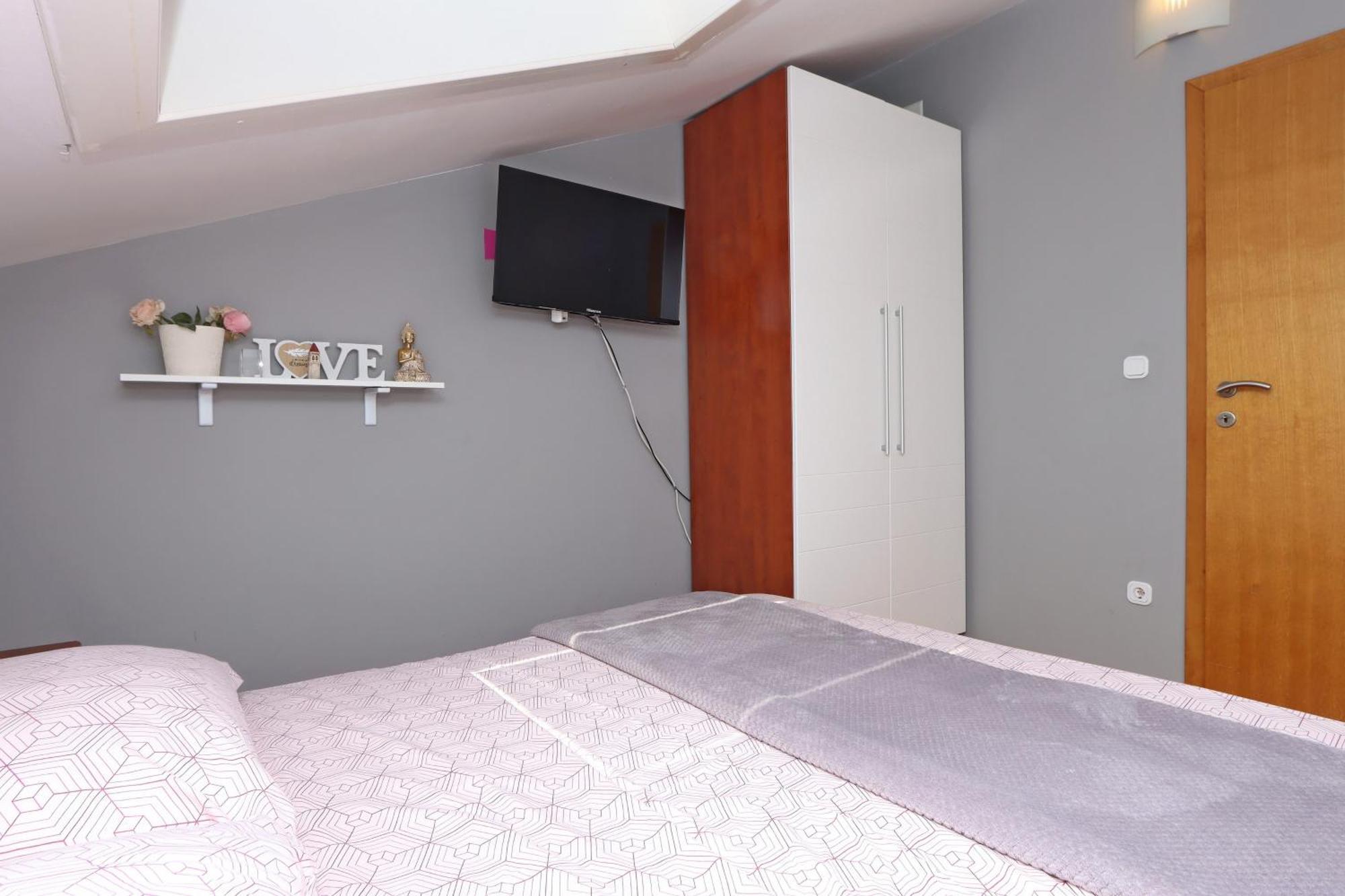 Seaside Apartments With A Swimming Pool Pag - 6412 Pag Town Quarto foto